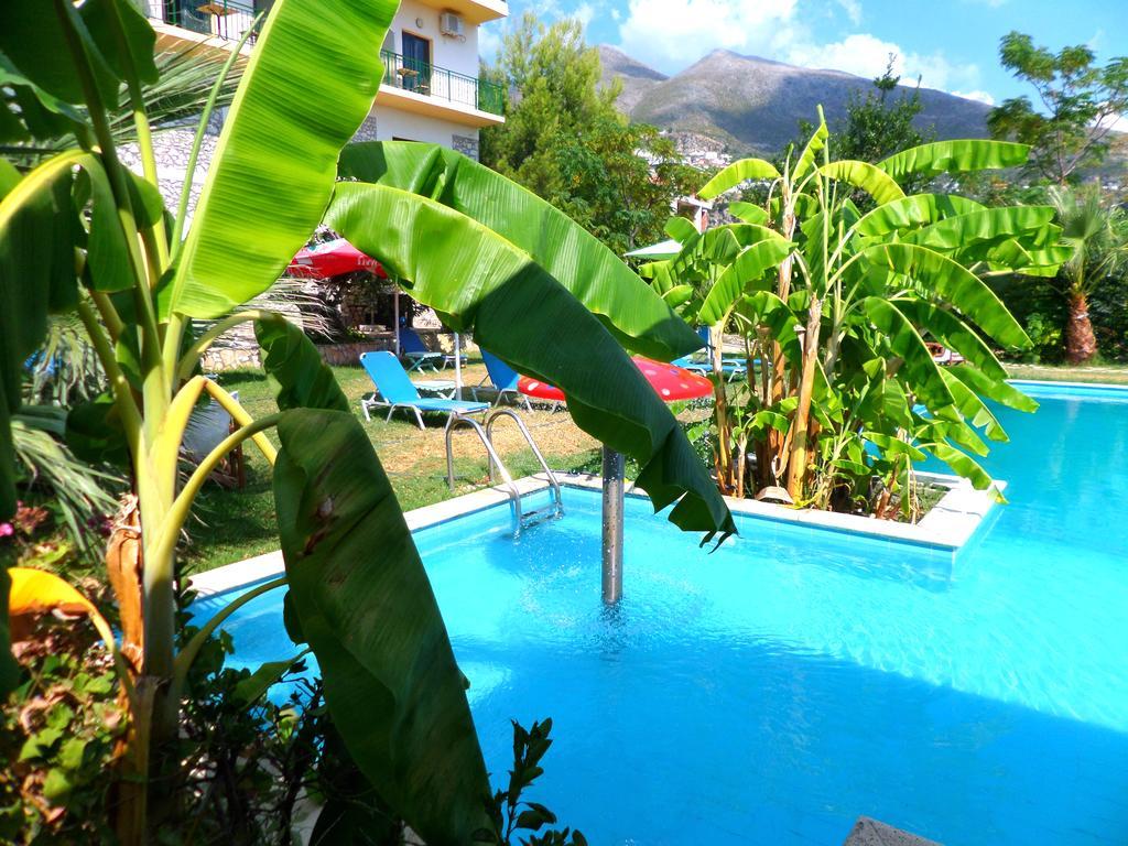 Hotel Belle Vue Dhërmi Εξωτερικό φωτογραφία