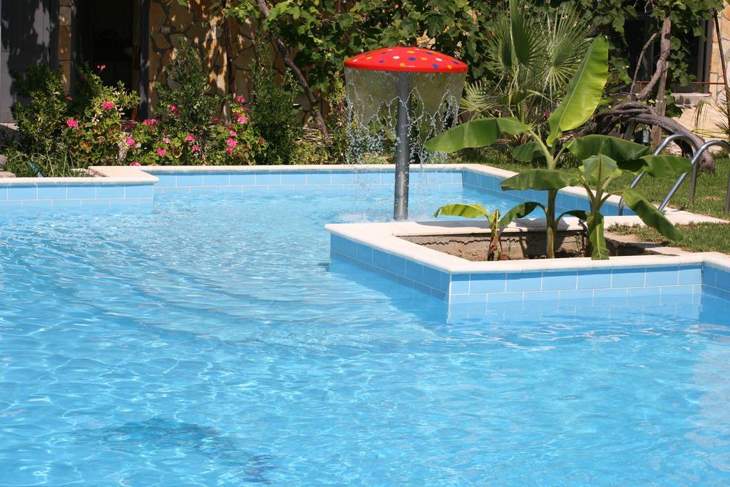 Hotel Belle Vue Dhërmi Εξωτερικό φωτογραφία