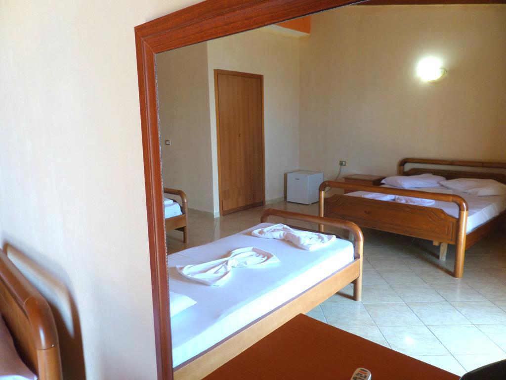 Hotel Belle Vue Dhërmi Δωμάτιο φωτογραφία