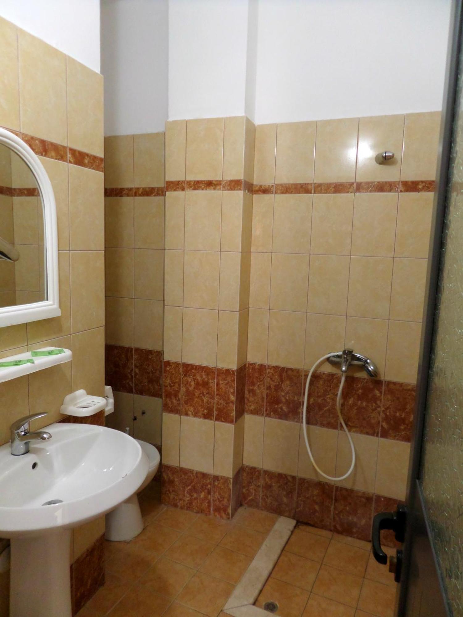 Hotel Belle Vue Dhërmi Εξωτερικό φωτογραφία