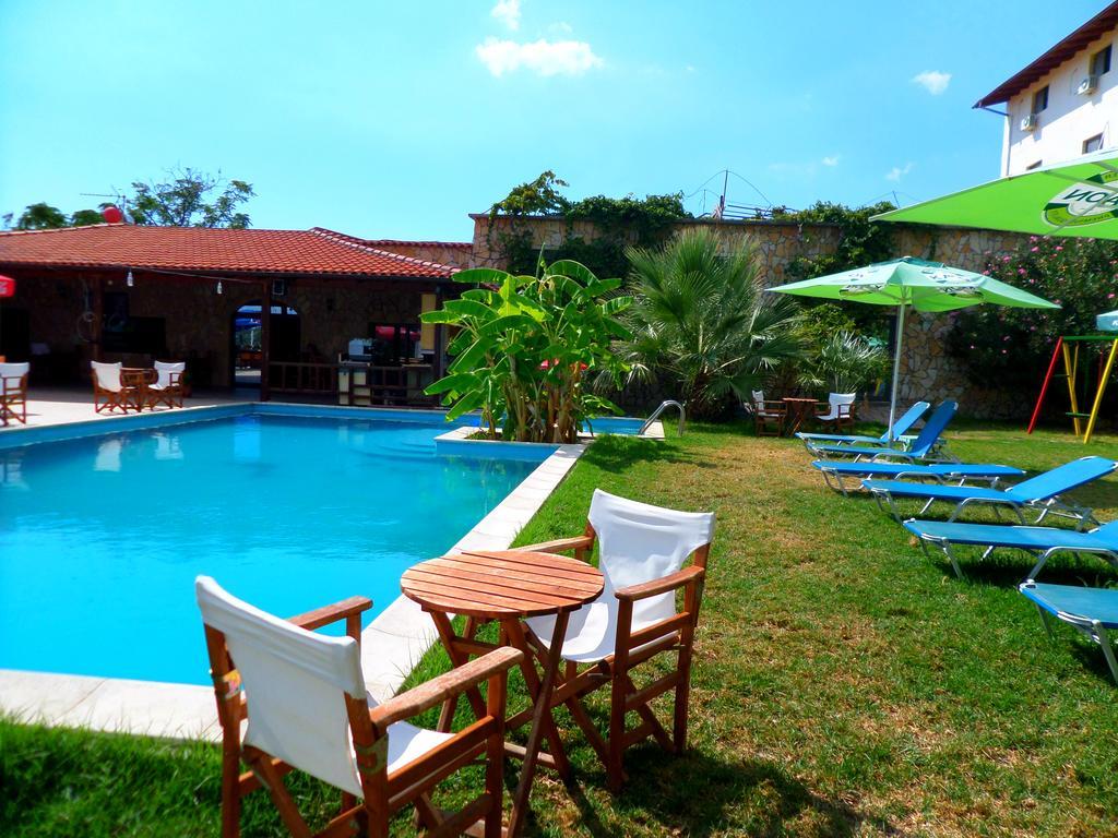 Hotel Belle Vue Dhërmi Εξωτερικό φωτογραφία