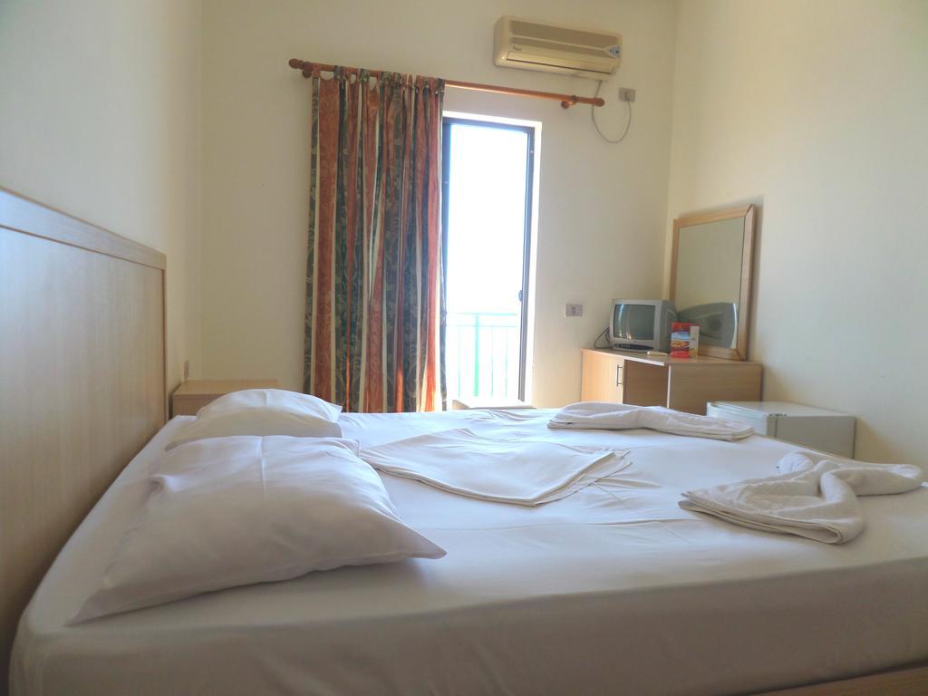Hotel Belle Vue Dhërmi Δωμάτιο φωτογραφία