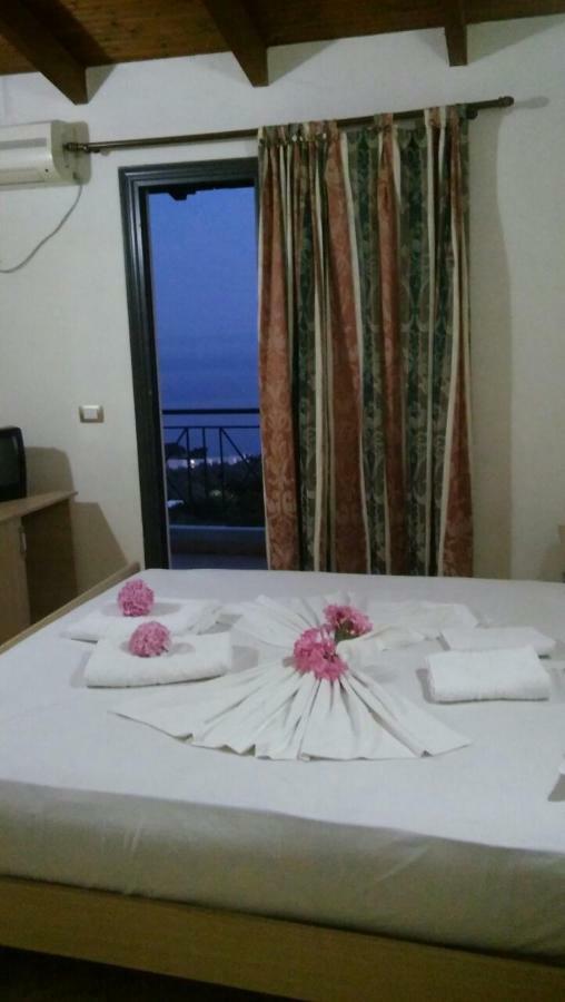Hotel Belle Vue Dhërmi Εξωτερικό φωτογραφία